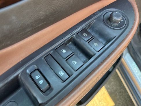 Used 2015 Buick Encore Premium image 12