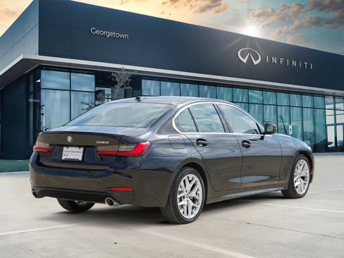 Used 2025 BMW 330i Sedan image 4