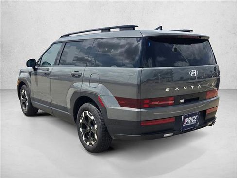 Used 2025 Hyundai Santa Fe SEL image 7