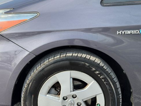 Used 2010 Toyota Prius Five FWD image 25