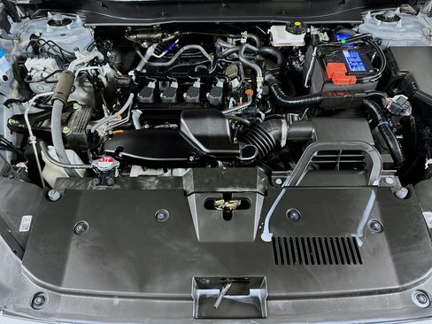 Used 2024 Honda CR-V LX image 27