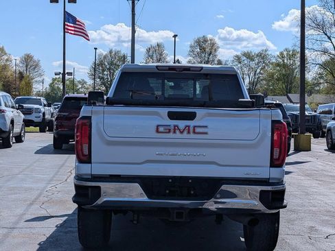 Used 2020 GMC Sierra 2500 SLT w/ SLT Premium Plus Package AWD/4WD image 10