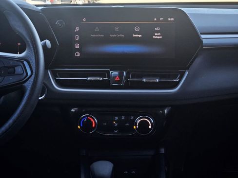 Used 2025 Chevrolet TrailBlazer LT image 31