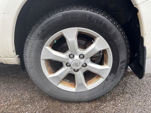 Used 2010 Toyota RAV4 Limited AWD/4WD image 9