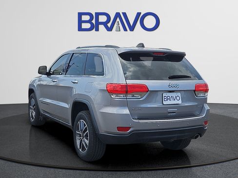 Used 2019 Jeep Grand Cherokee Limited w/ Luxury Group II AWD/4WD image 3