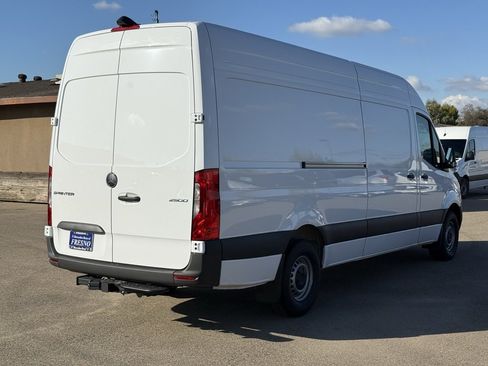 New 2026 Mercedes-Benz Sprinter 2500 image 7