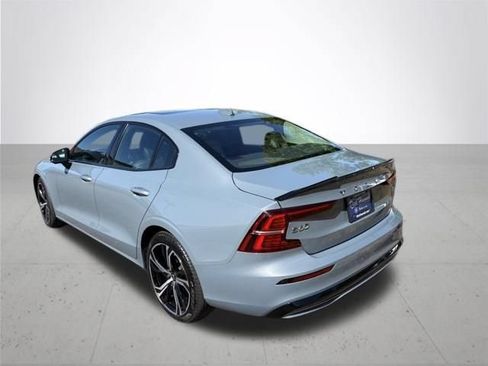 Used 2024 Volvo S60 B5 Core AWD/4WD image 8
