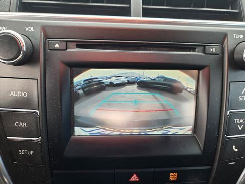 Used 2015 Toyota Camry SE image 17