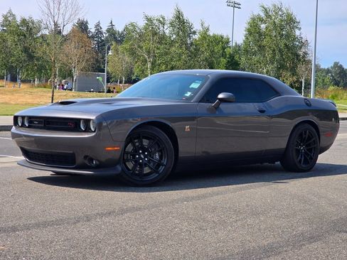Used 2021 Dodge Challenger R/T Scat Pack w/ Dynamics Package RWD image 1