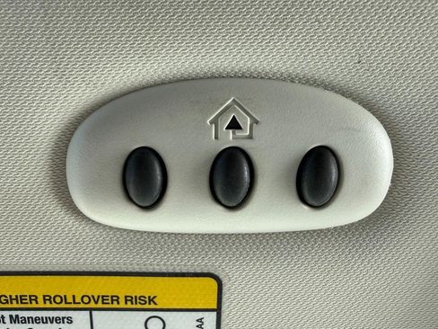 Used 2019 Ford Escape Titanium FWD image 20