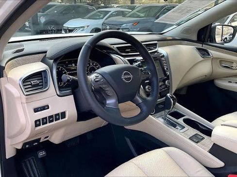 Certified 2024 Nissan Murano SL image 17