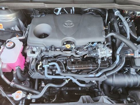 New 2026 Toyota Sienna XLE image 28