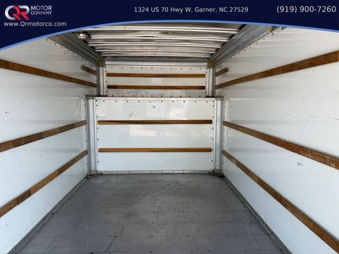 Used 2007 Ford E-450 and Econoline 450 RWD image 7