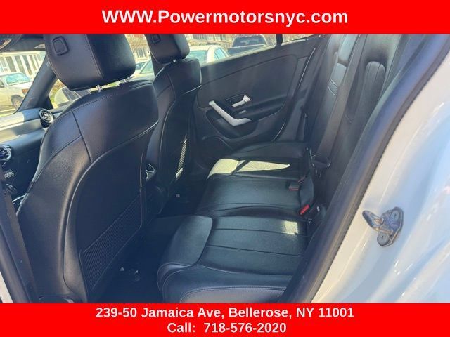 Used 2023 Mercedes-Benz CLA 250 4MATIC w/ Premium Package image 32