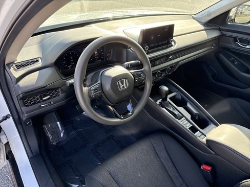 Used 2024 Honda Accord EX image 16