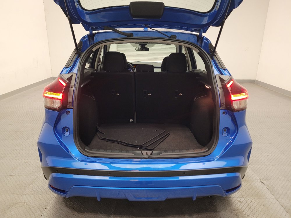 Used 2023 Nissan Kicks SV FWD image 29
