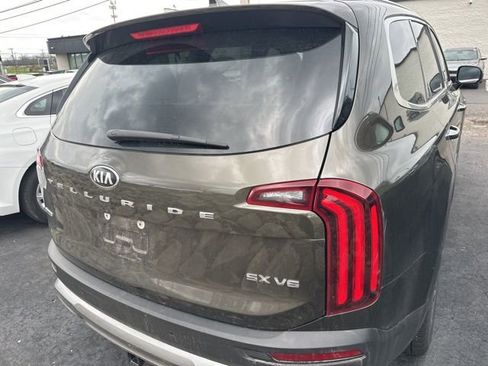 Used 2021 Kia Telluride SX w/ SX Prestige Package image 5