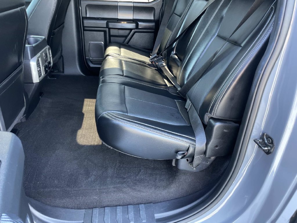 Used 2019 Ford F150 Lariat w/ Equipment Group 502A Luxury AWD/4WD image 11