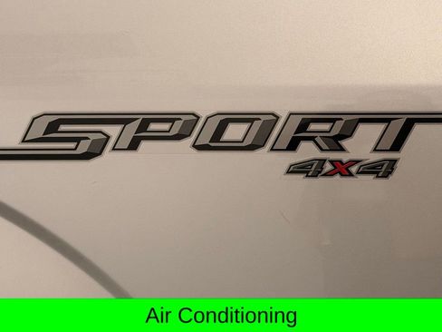 Used 2019 Ford F150 XLT w/ Equipment Group 302A Luxury AWD/4WD image 4
