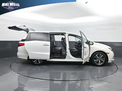 Used 2023 Honda Odyssey Touring image 27