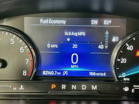 Used 2020 Ford Explorer XLT AWD/4WD image 15