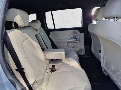 Used 2026 Mercedes-Benz GLB 250 image 18