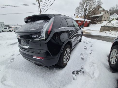 Used 2019 Cadillac XT4 Sport w/ Enhanced Visibility Package image 7