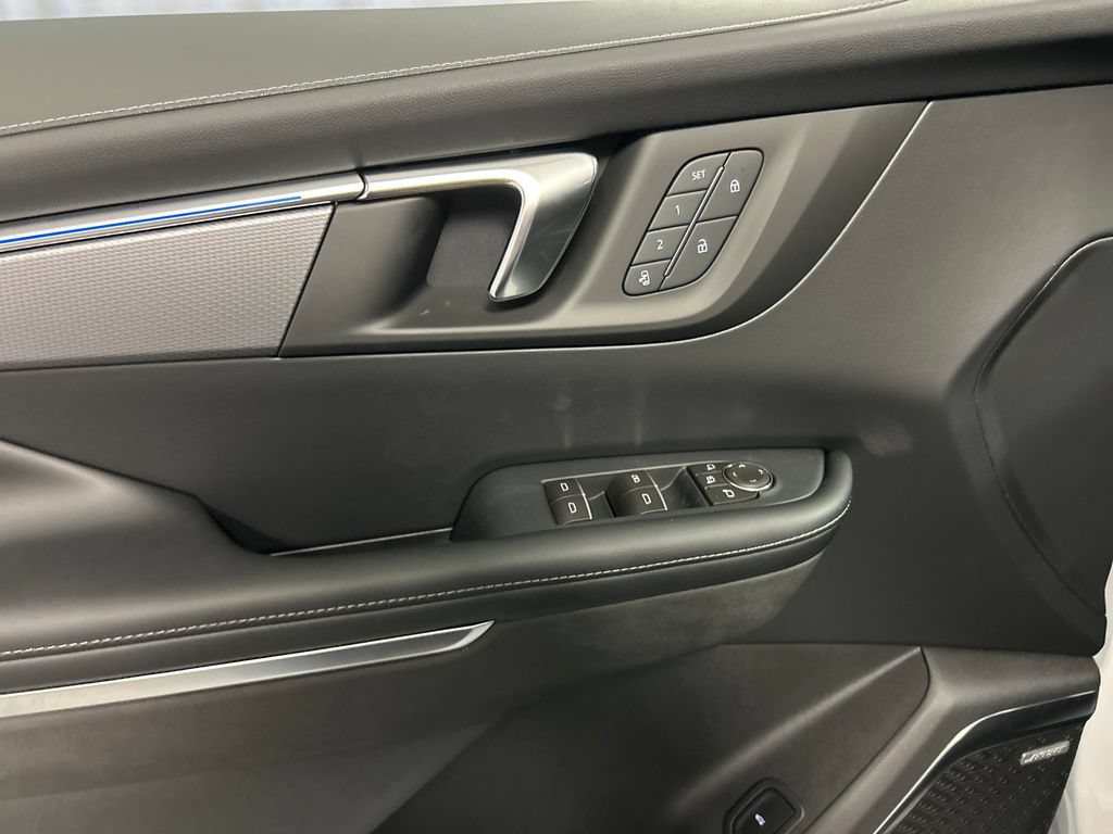 New 2027 Buick Enclave Sport Touring w/ Power Package AWD/4WD image 12