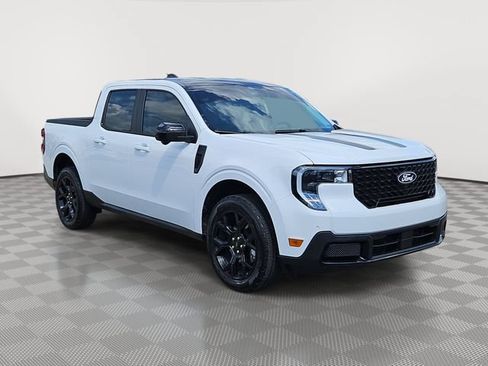 Used 2026 Ford Maverick Lariat w/ Black Appearance Package AWD/4WD image 2