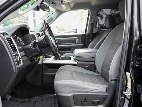 Used 2017 RAM 2500 Big Horn image 16