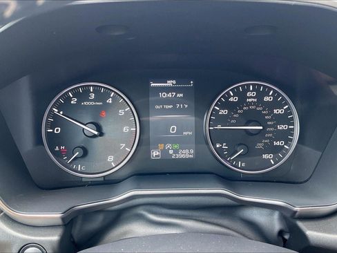 Used 2025 Subaru Outback Touring AWD/4WD image 21