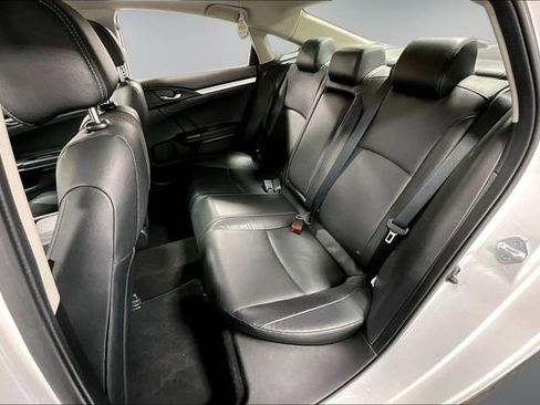Used 2019 Honda Civic EX-L image 21