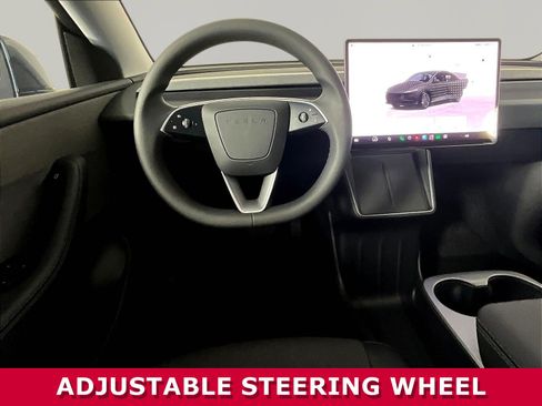 Used 2026 Tesla Model Y Long Range AWD/4WD image 8