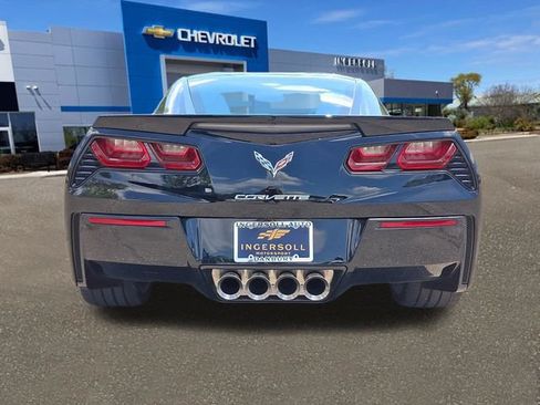 Used 2016 Chevrolet Corvette Stingray Coupe RWD image 22