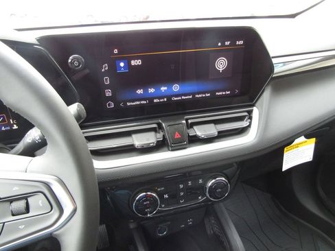 New 2026 Chevrolet TrailBlazer LT w/ Convenience Package image 27