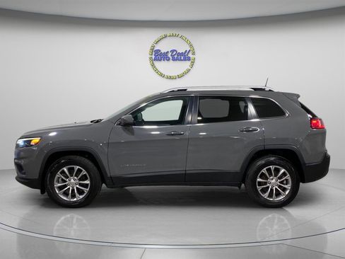 Used 2021 Jeep Cherokee Latitude Lux w/ Comfort/Convenience Group image 2