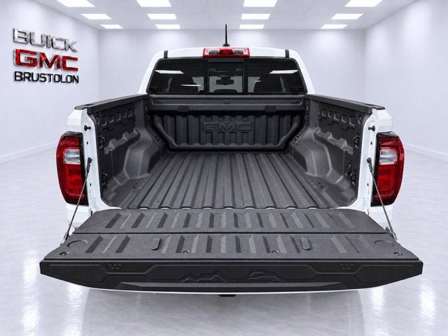 New 2026 GMC Canyon Denali AWD/4WD image 9