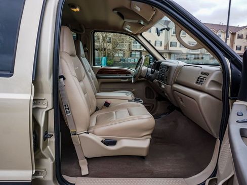 Used 2001 Ford F350 4x4 Crew Cab DRW Super Duty image 29