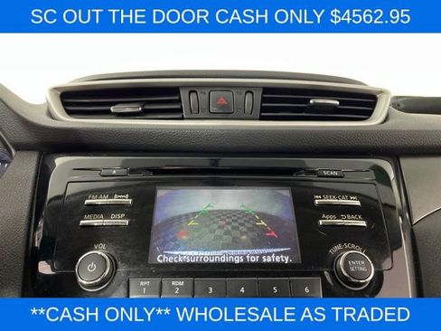 Used 2015 Nissan Rogue S FWD image 22
