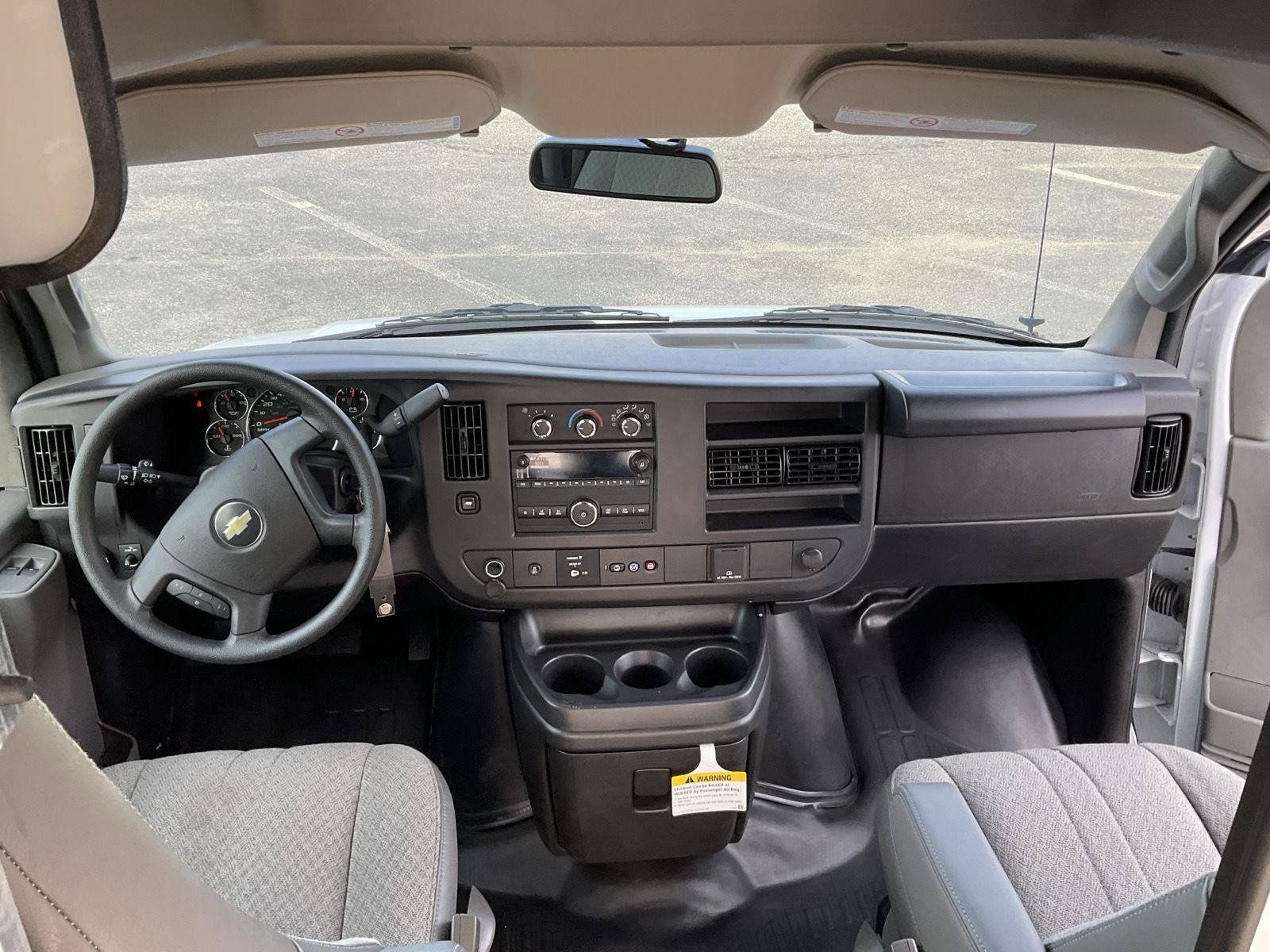 Used 2025 Chevrolet Express 3500 w/ Power Convenience Package RWD image 16