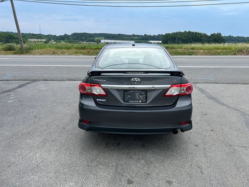 Used 2012 Toyota Corolla S FWD image 7