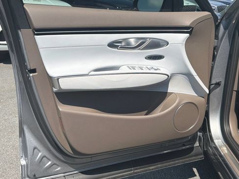 New 2026 Genesis GV70 2.5T Advanced AWD/4WD image 10