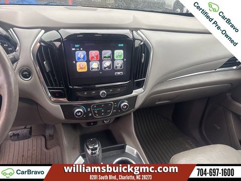 Used 2018 Chevrolet Traverse LT image 12