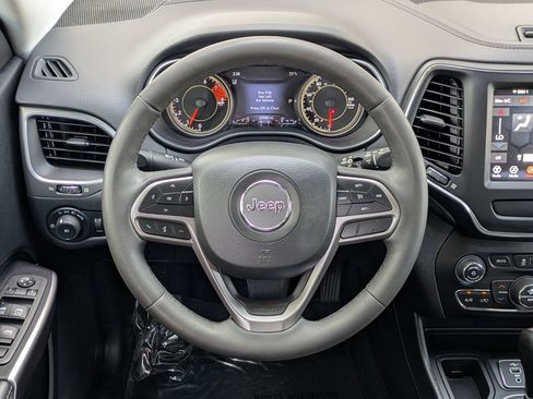 Used 2022 Jeep Cherokee Latitude Lux w/ Sun & Sound Group FWD image 13