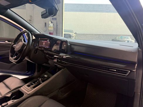 Used 2024 Volkswagen Golf R image 29