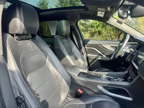 Used 2020 Jaguar F-PACE S image 20