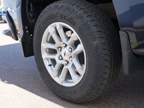 Used 2024 Chevrolet Silverado 1500 RST image 32