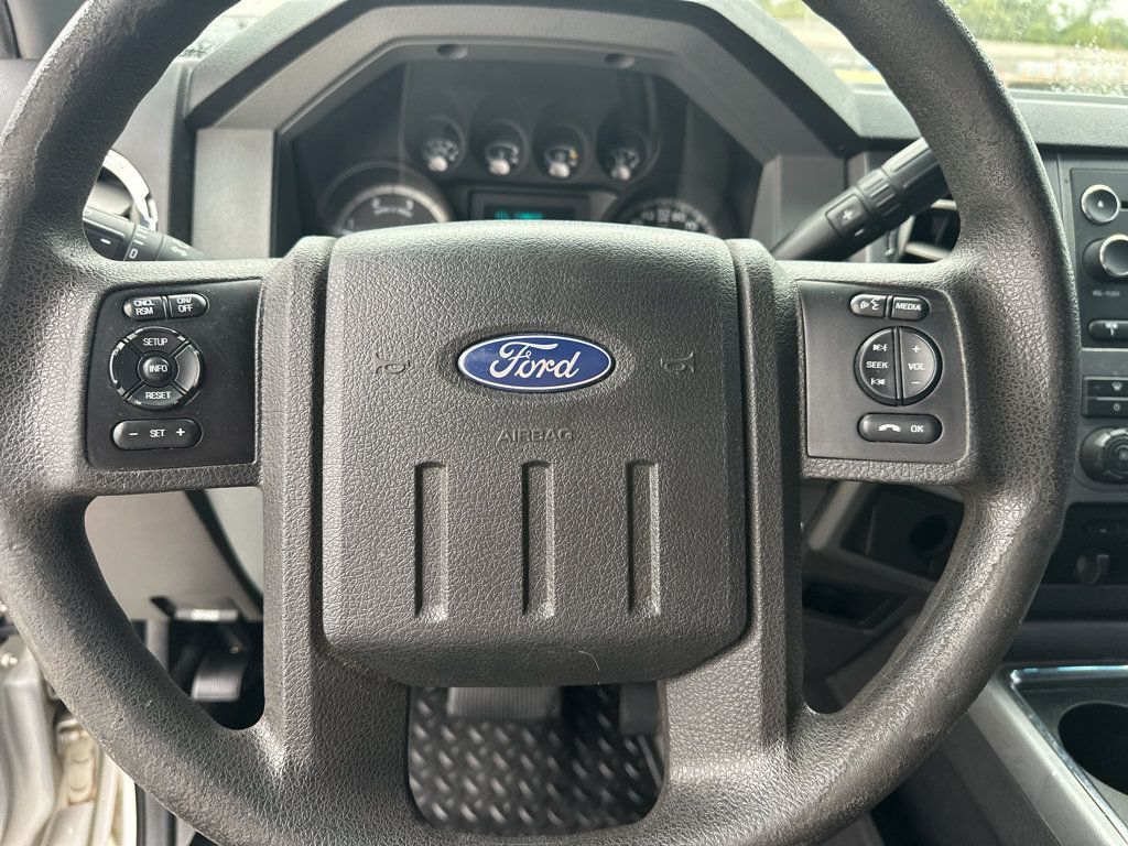 Used 2013 Ford F250 XLT w/ Chrome Pkg AWD/4WD image 16