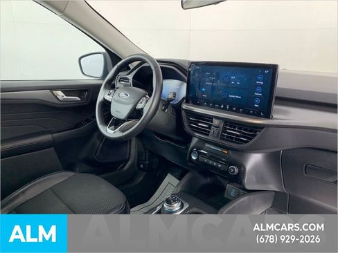Used 2023 Ford Escape SE image 36