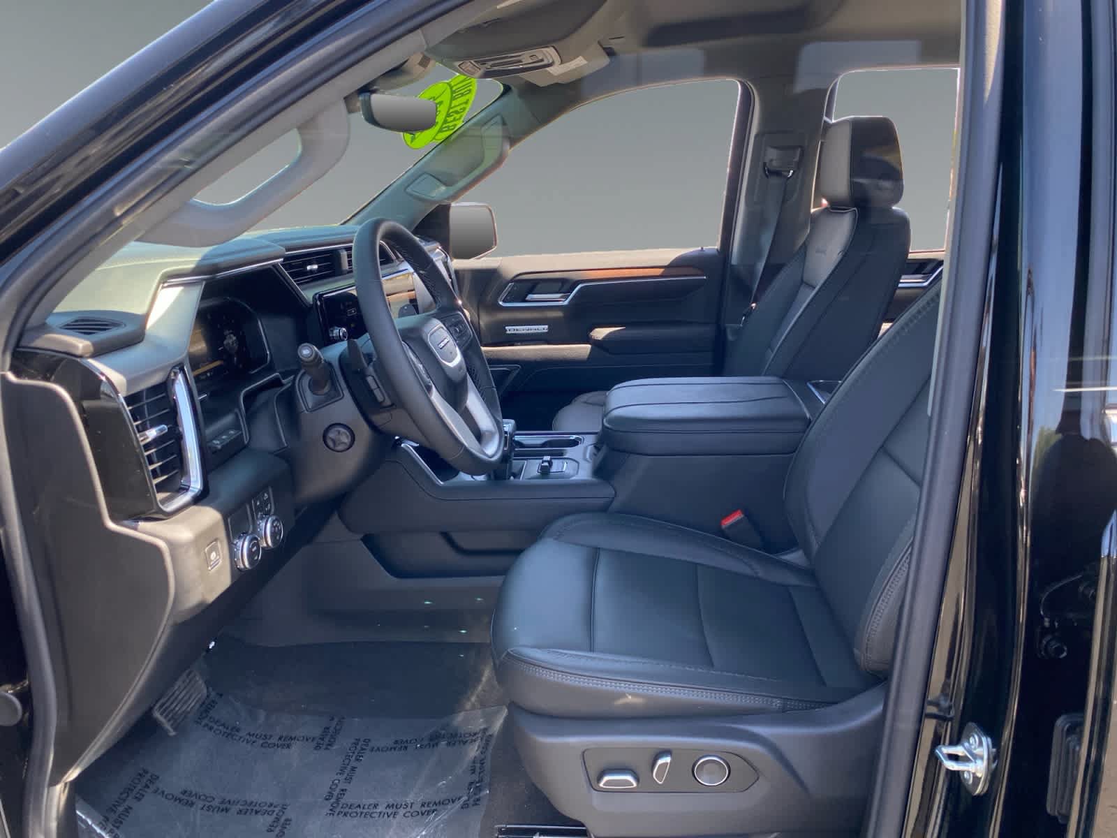 Used 2026 GMC Sierra 1500 Denali w/ Technology Package RWD image 9